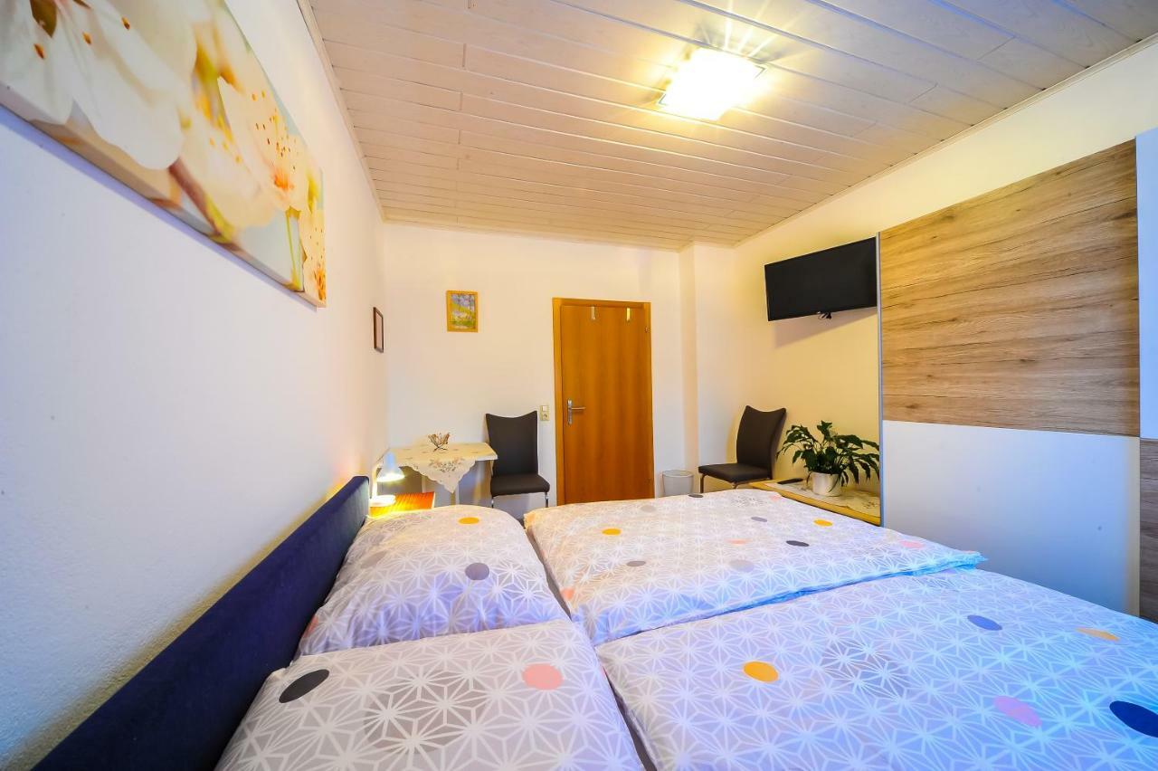 Privatzimmer Haus Erika Sankt Peter-Freienstein Exteriér fotografie