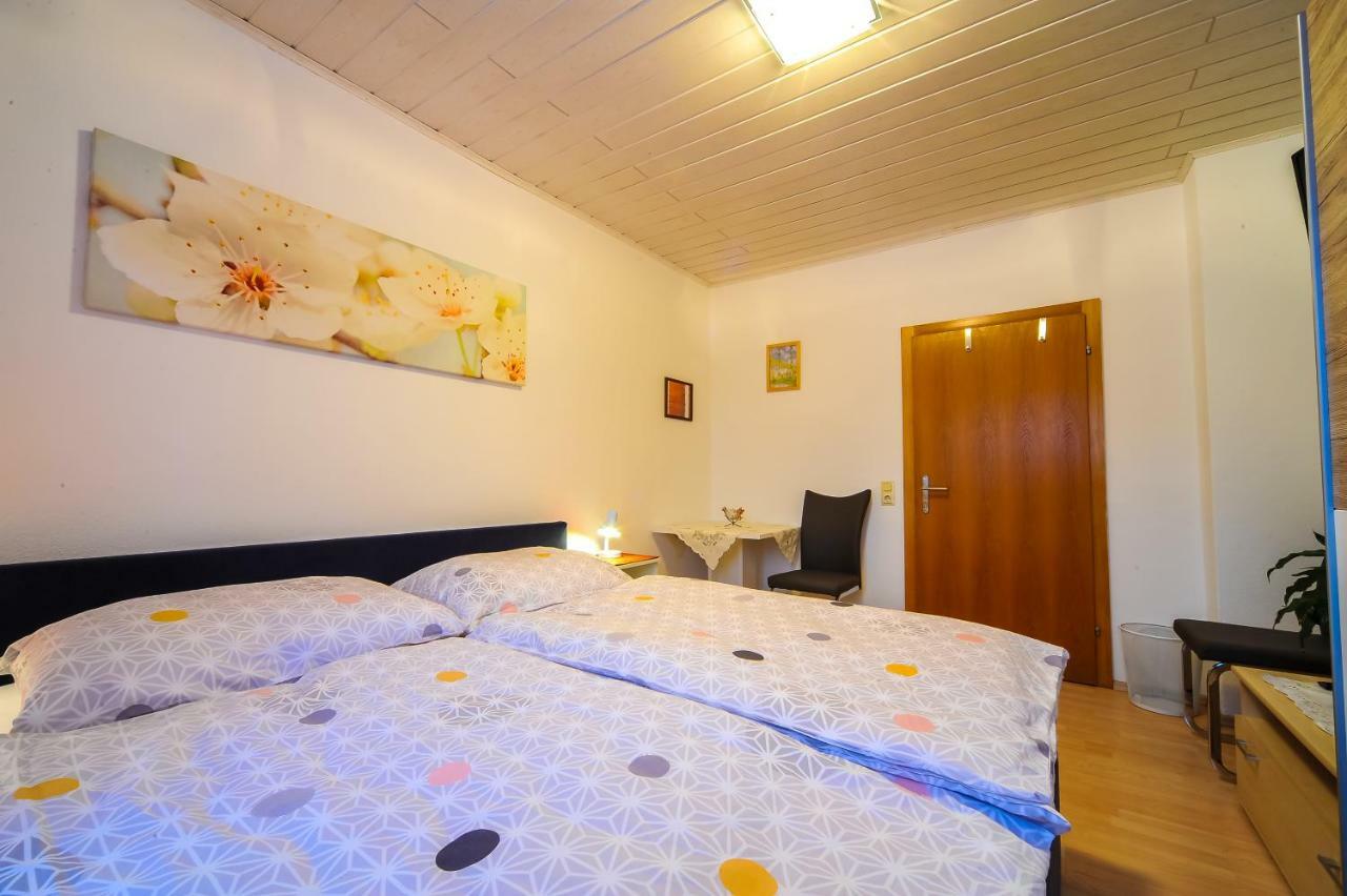 Privatzimmer Haus Erika Sankt Peter-Freienstein Exteriér fotografie